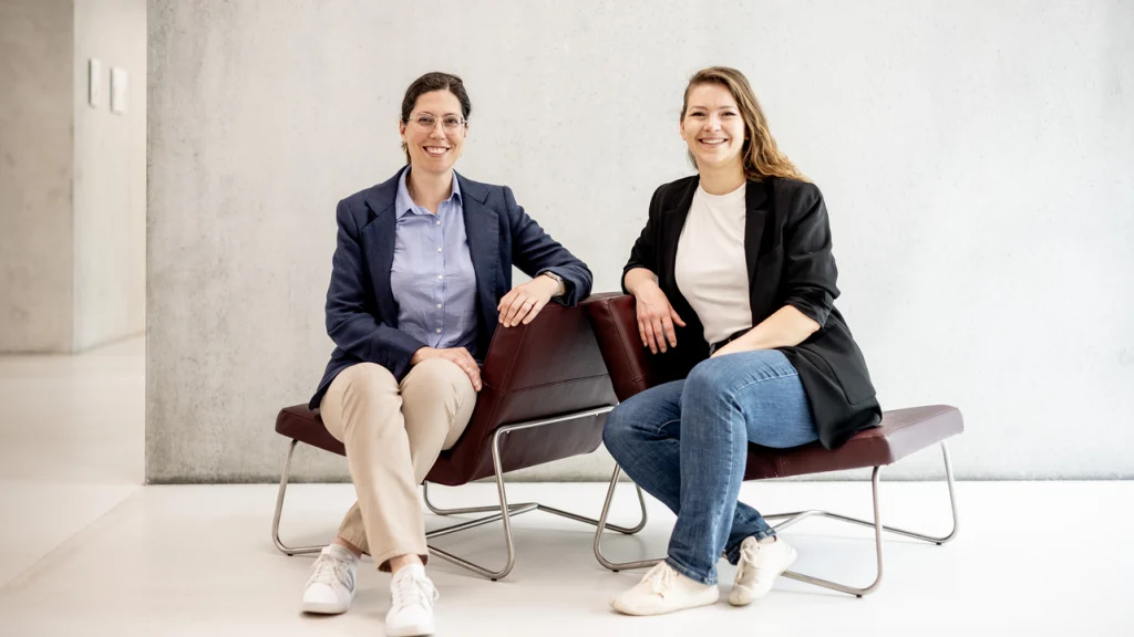 Apheros CEO Julia Carpenter and CTO Gaëlle Andreatta